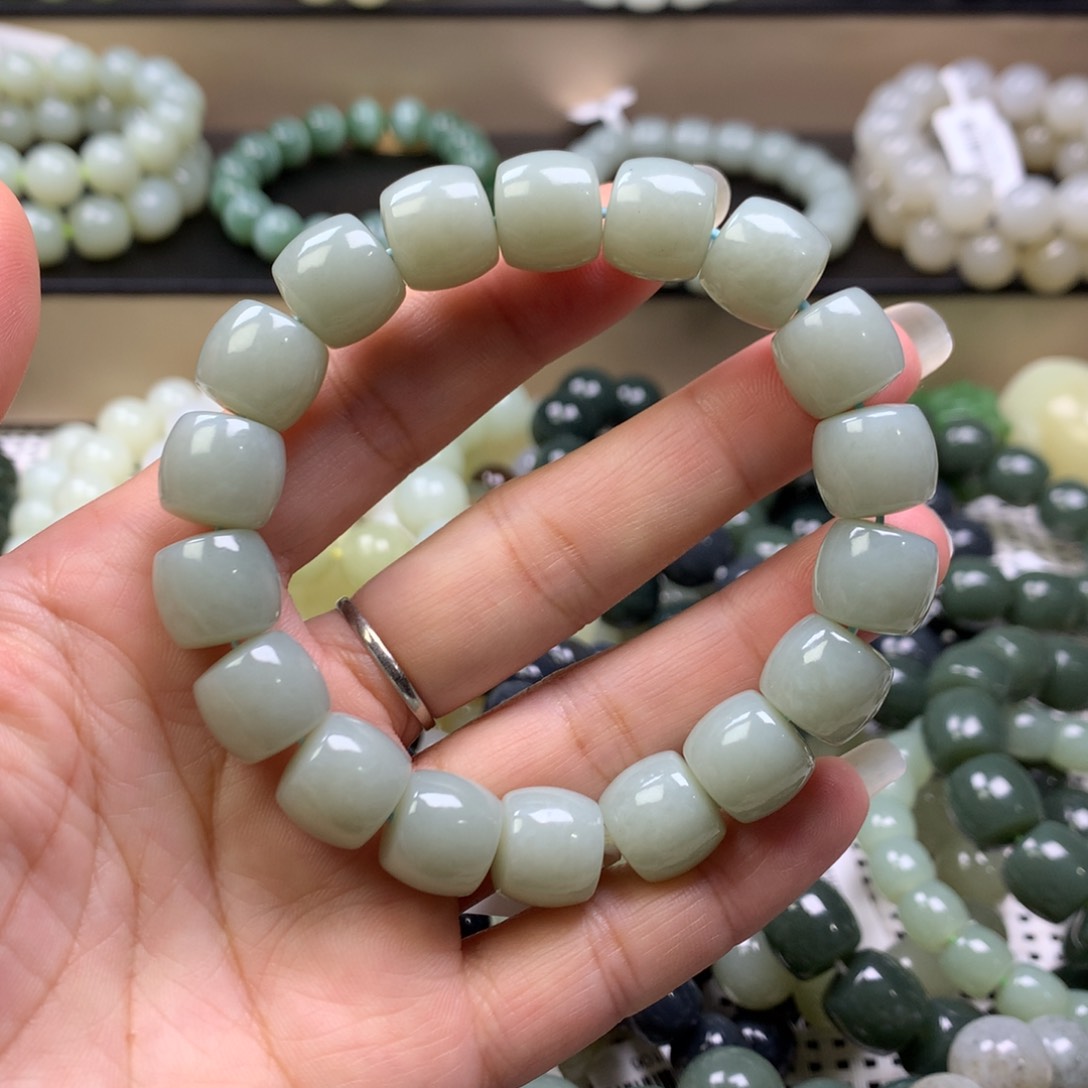 和田玉手链未镶嵌