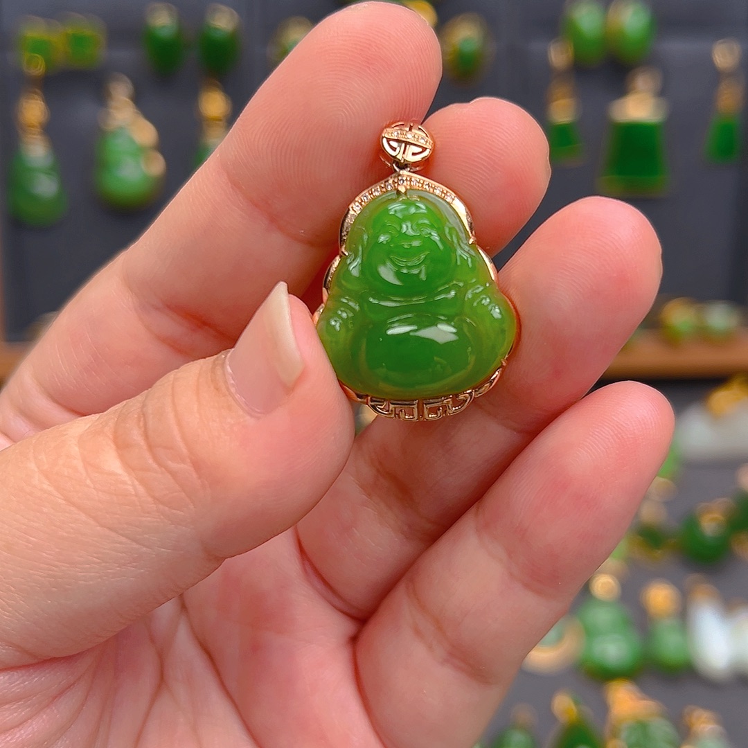 吊坠(不含链)18K金镶嵌和田玉（碧玉）