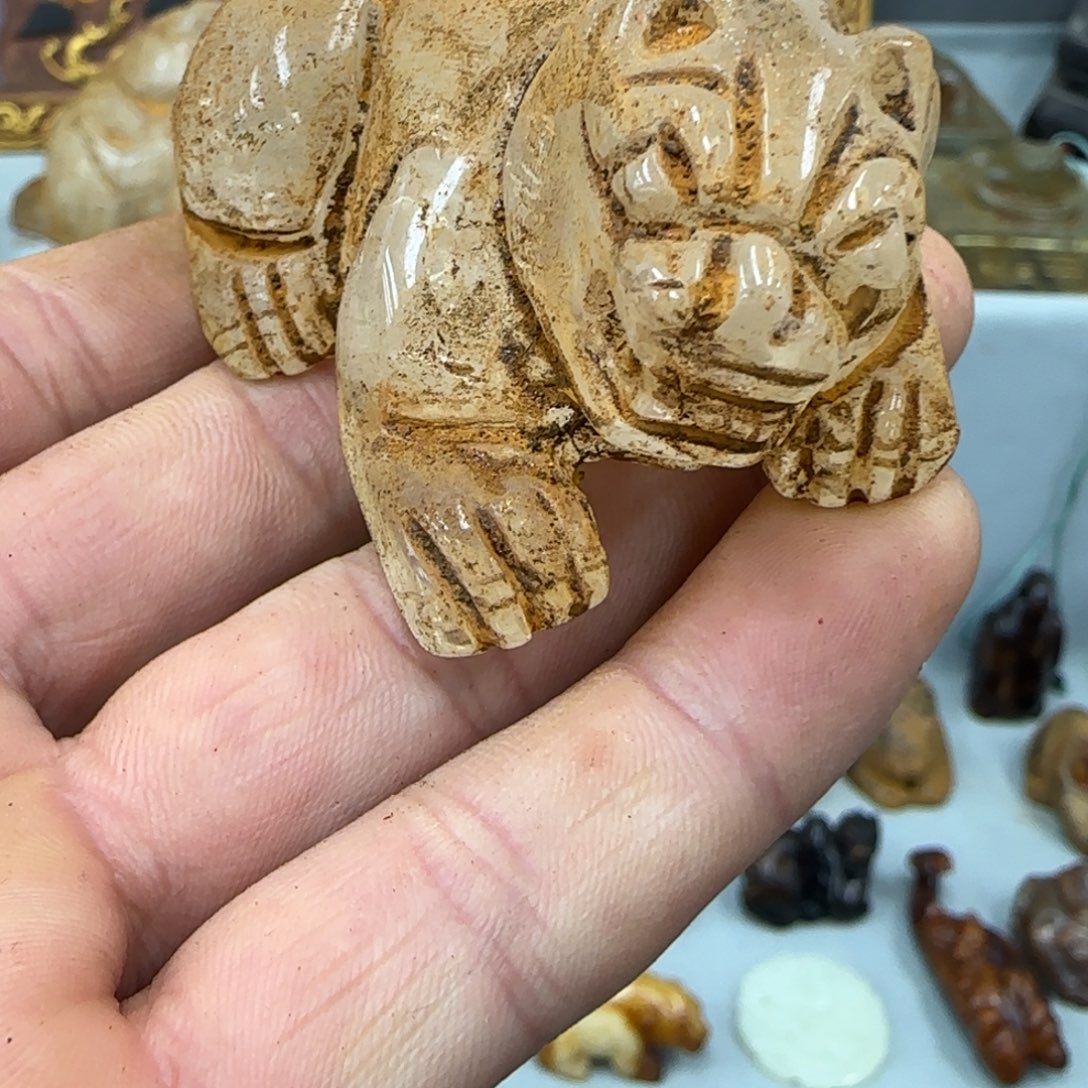 未镶嵌和田玉（糖玉）珠宝奇石