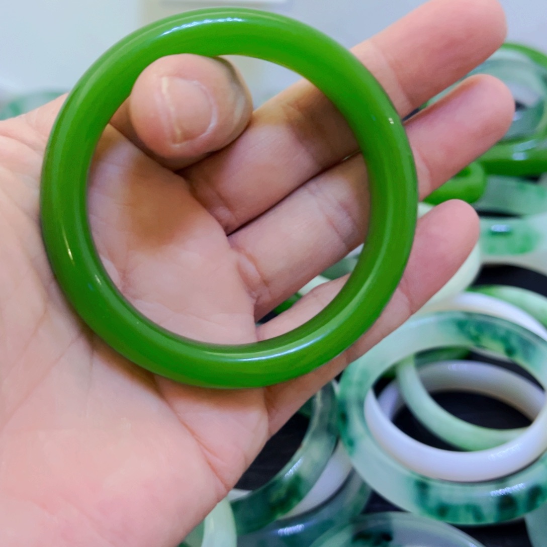 非金属美人镯58圈口