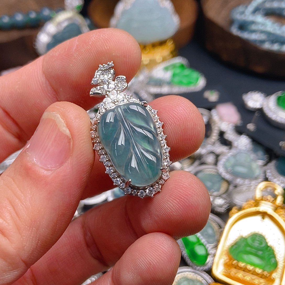 翡翠吊坠(不含链)未镶嵌562吊坠