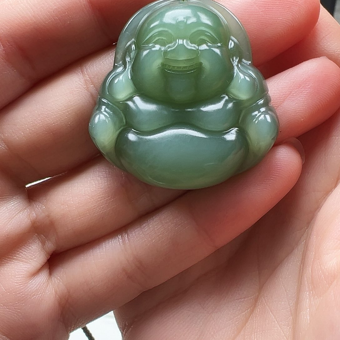 和田玉颈饰未镶嵌无**心