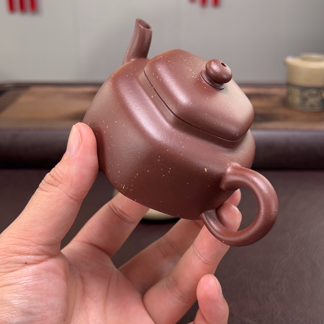 R***息茶壶紫砂宜兴紫砂壶的制作