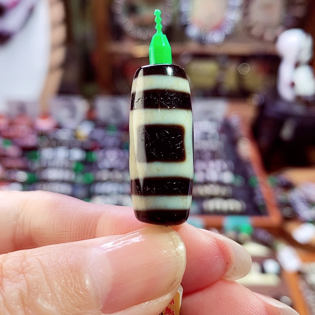 切***闹玛瑙/玉髓合金颈饰