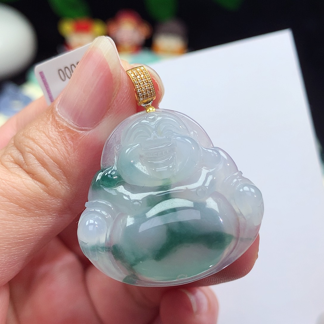 翡翠18K金镶嵌颈饰佛公