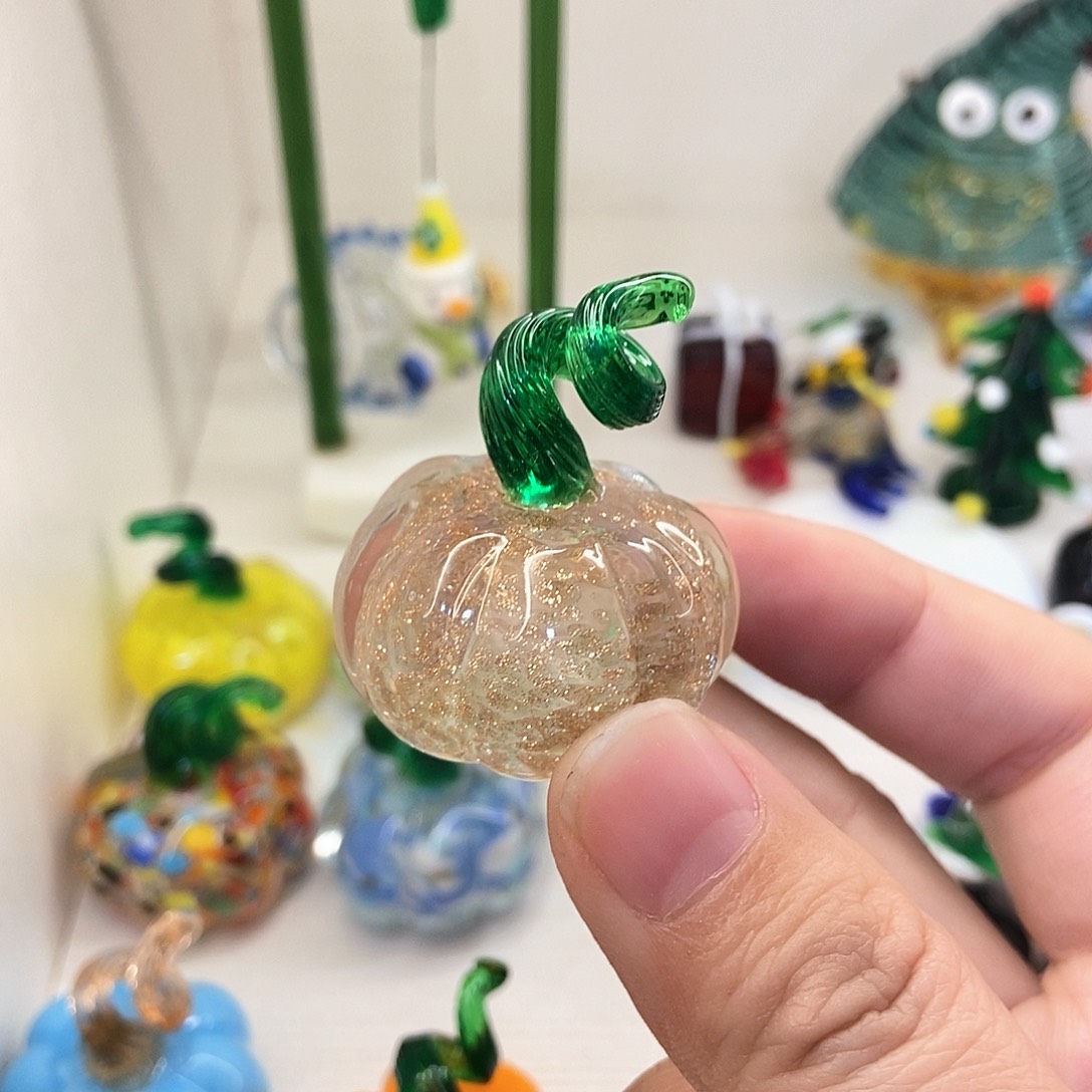 琉璃手工艺品金色