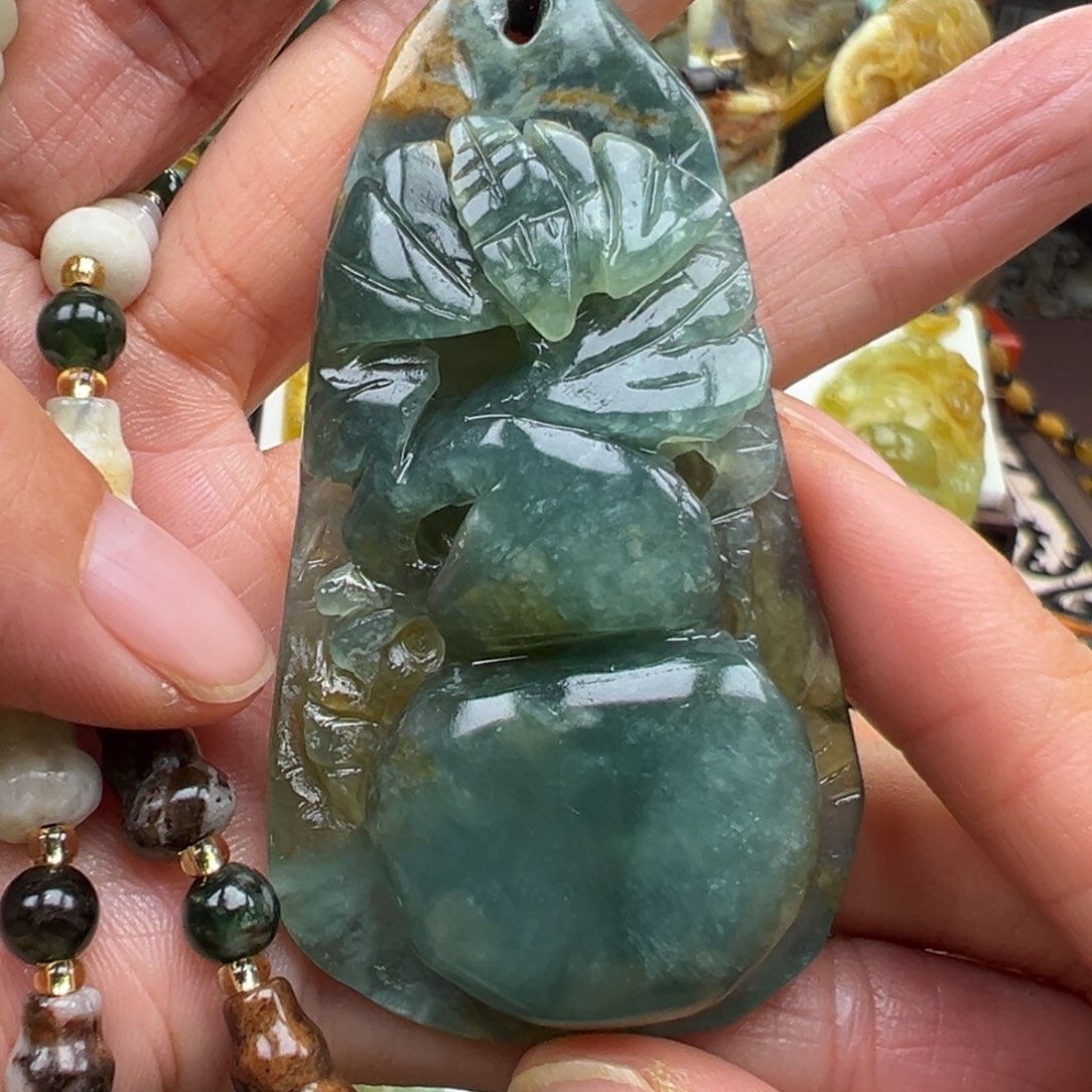 岫玉未镶嵌挂件挂件