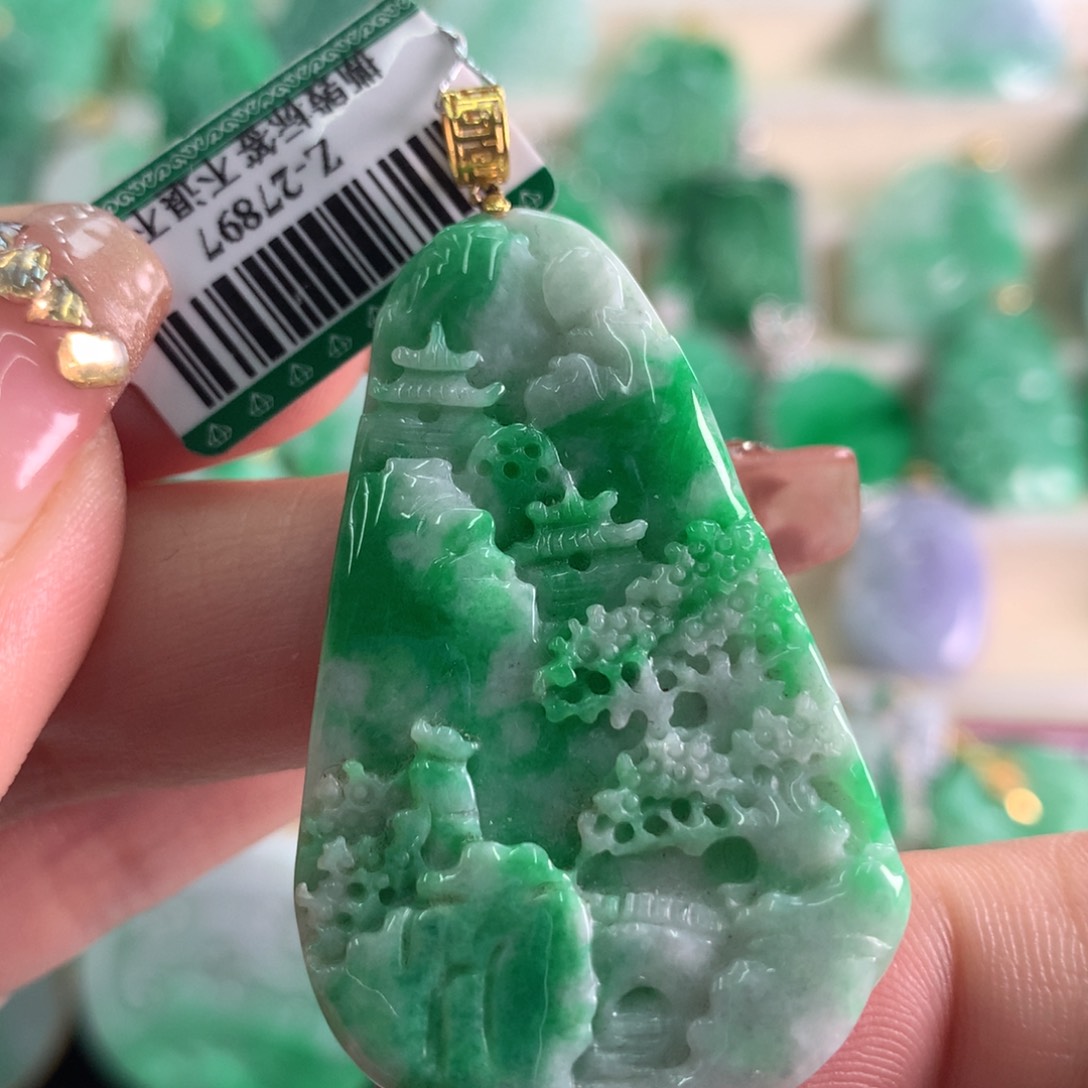 翡翠吊坠(不含链)18K金镶嵌