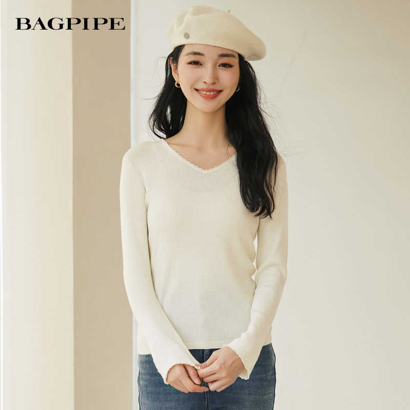 风笛2025冬季新款V领贴身打底羊毛衫打底衫收腰显瘦内搭上衣女