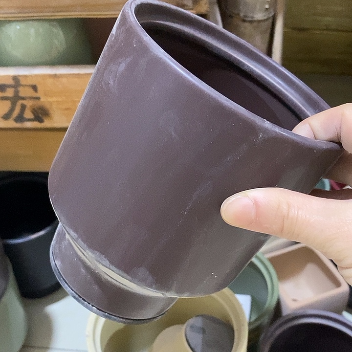 陶摆件陶盆有孔 瑕疵针孔漏釉介意勿拍外口 13外高15