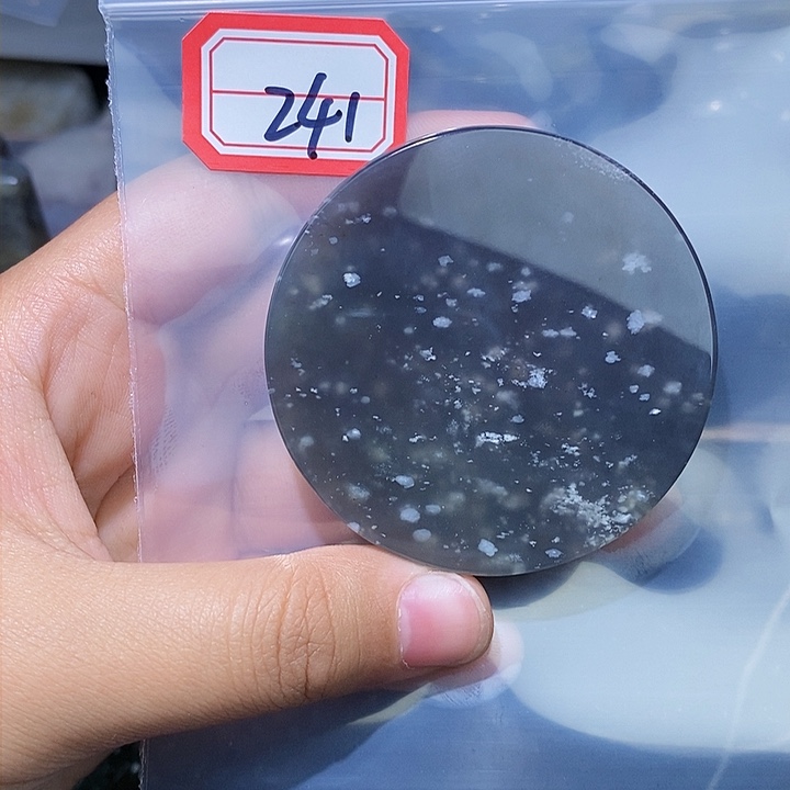 和田玉和田玉边角料随机发未镶嵌