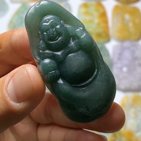 定制翡翠未镶嵌翡翠