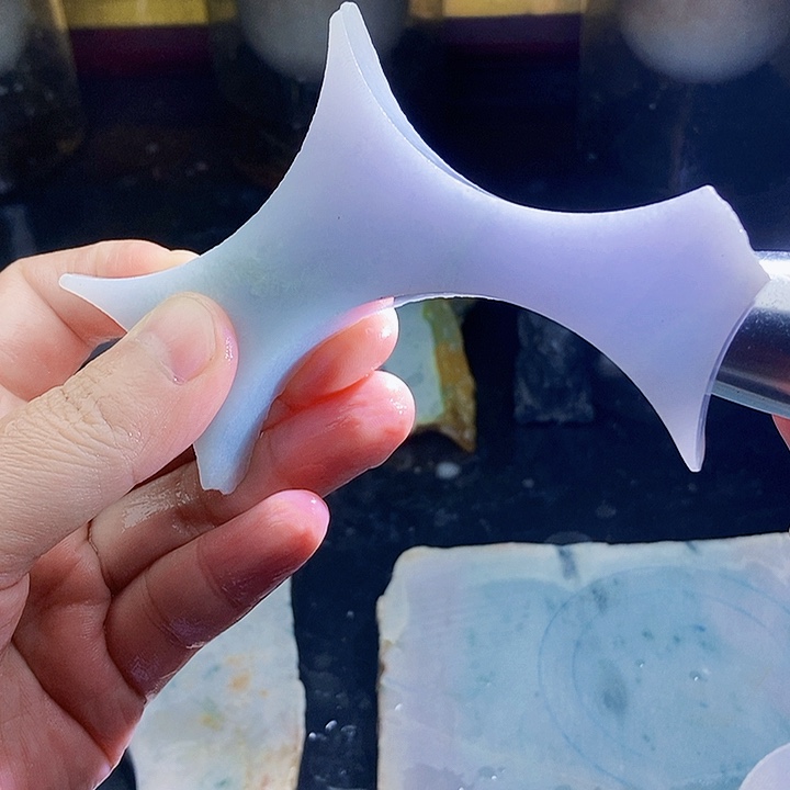 翡翠未镶嵌颈饰毛料8