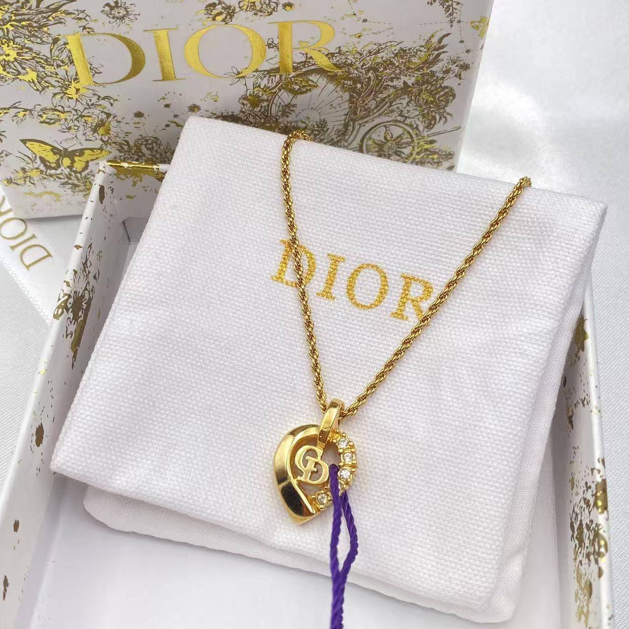 胖虎佳佳/迪奥/95新/公价0/饰品/项链/31B2509260054