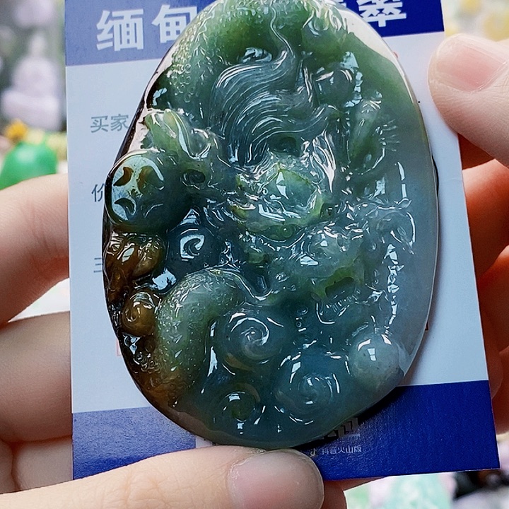 吊坠(不含链)未镶嵌翡翠