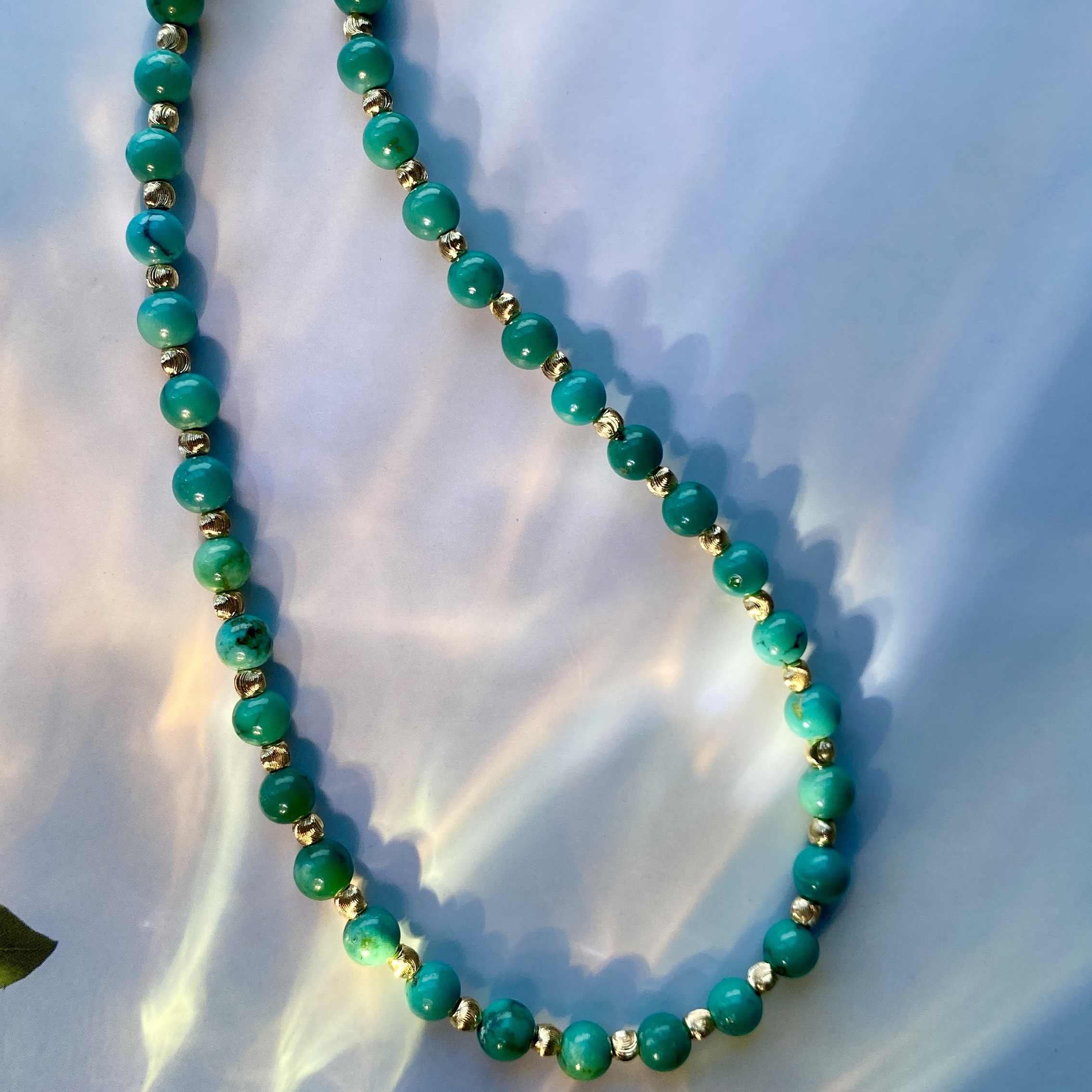 原矿高瓷高色绿色古风绿松石圆珠顺色同色无水玉油经典百搭锁骨链