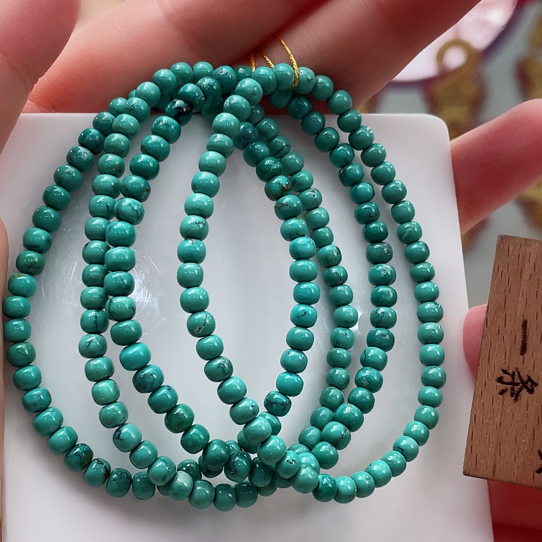 绿松石手串未镶嵌