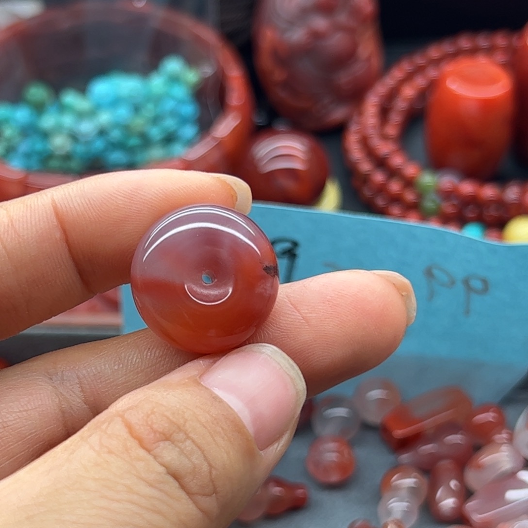 从***室南红玛瑙未镶嵌配饰