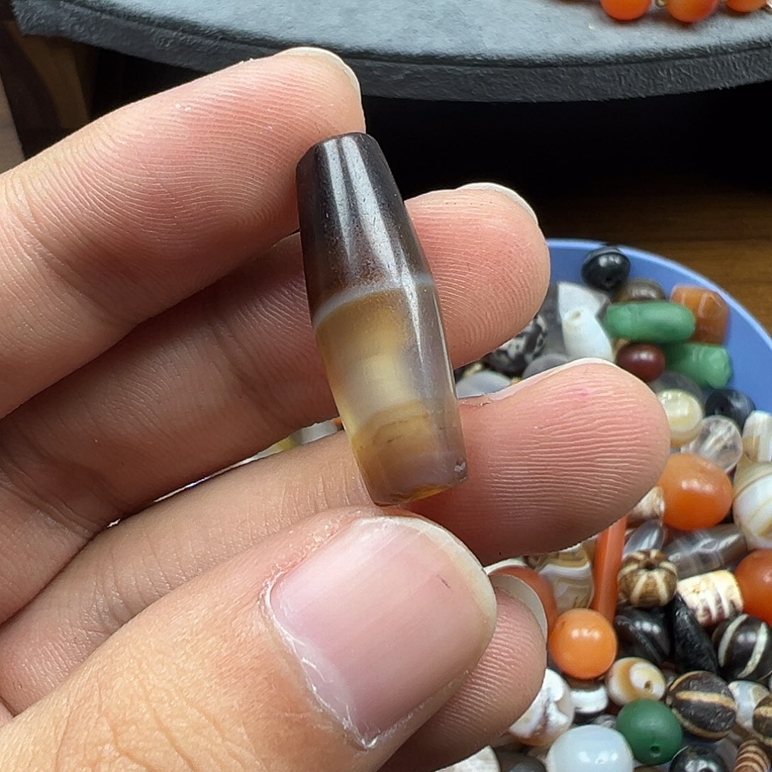 曌***仙玛瑙/玉髓未镶嵌珠宝半成品x70........