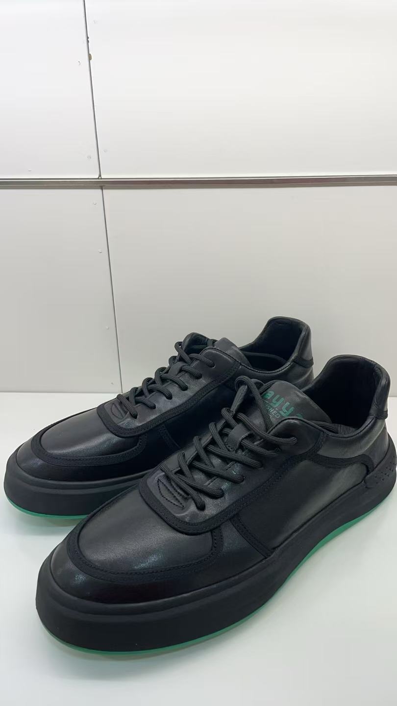 新款气质休闲百搭男士休闲鞋A/ZDD/008-1