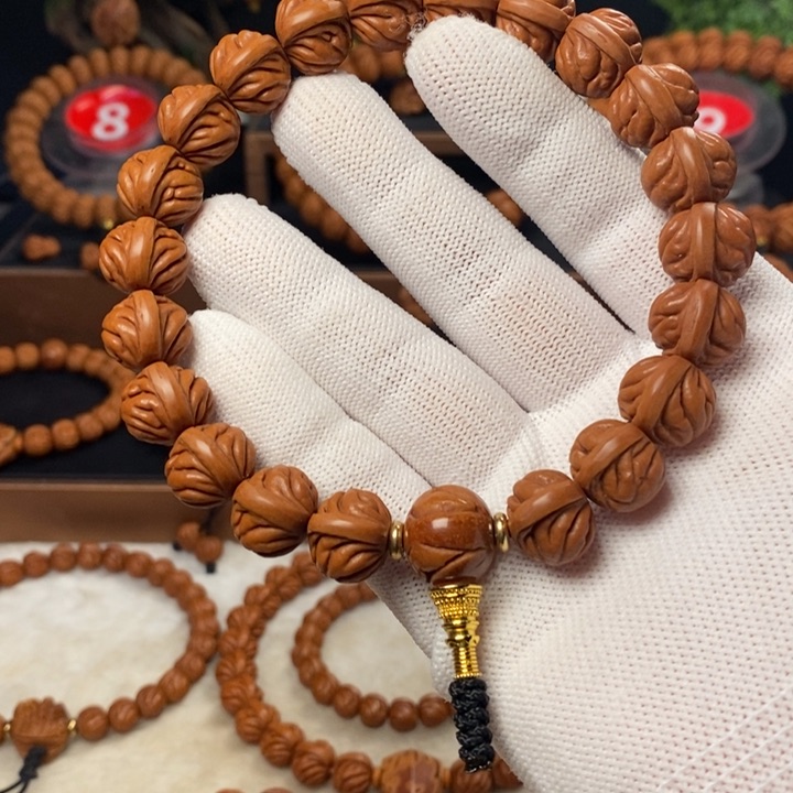 桃核吊坠秦岭龙纹桃核