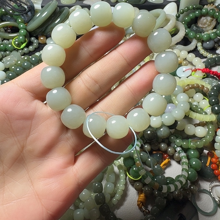 流***金和田玉未镶嵌手链卡14