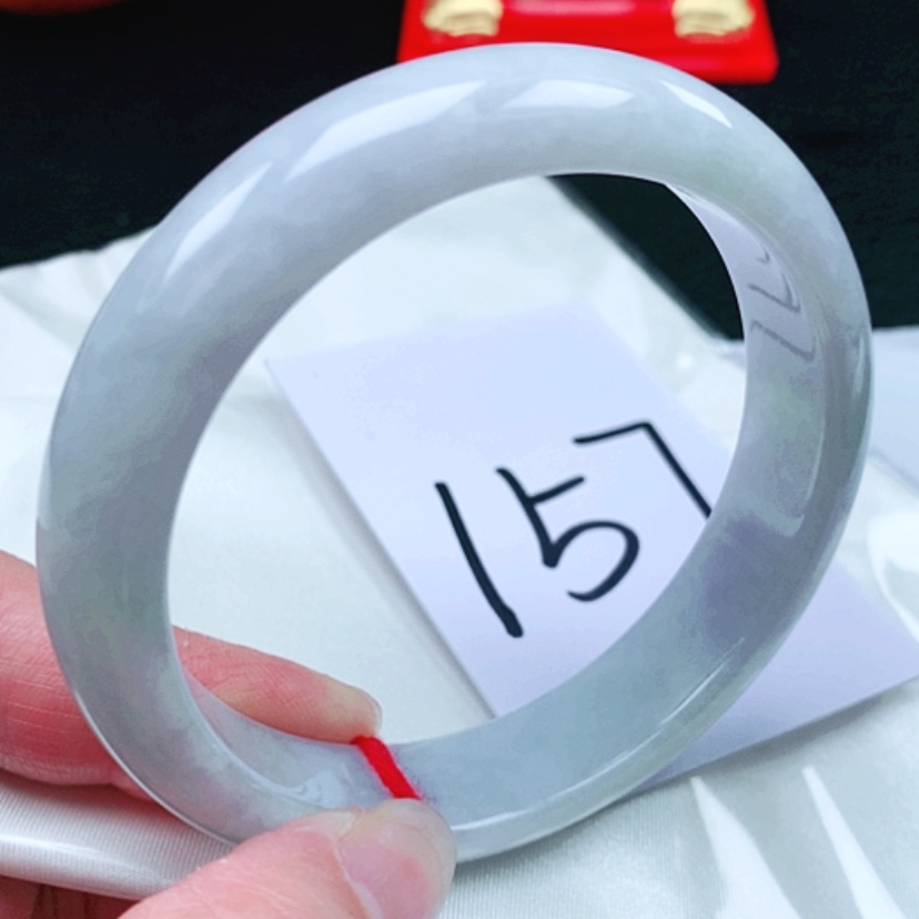 【闪购商品】翡翠手镯未镶嵌62圈