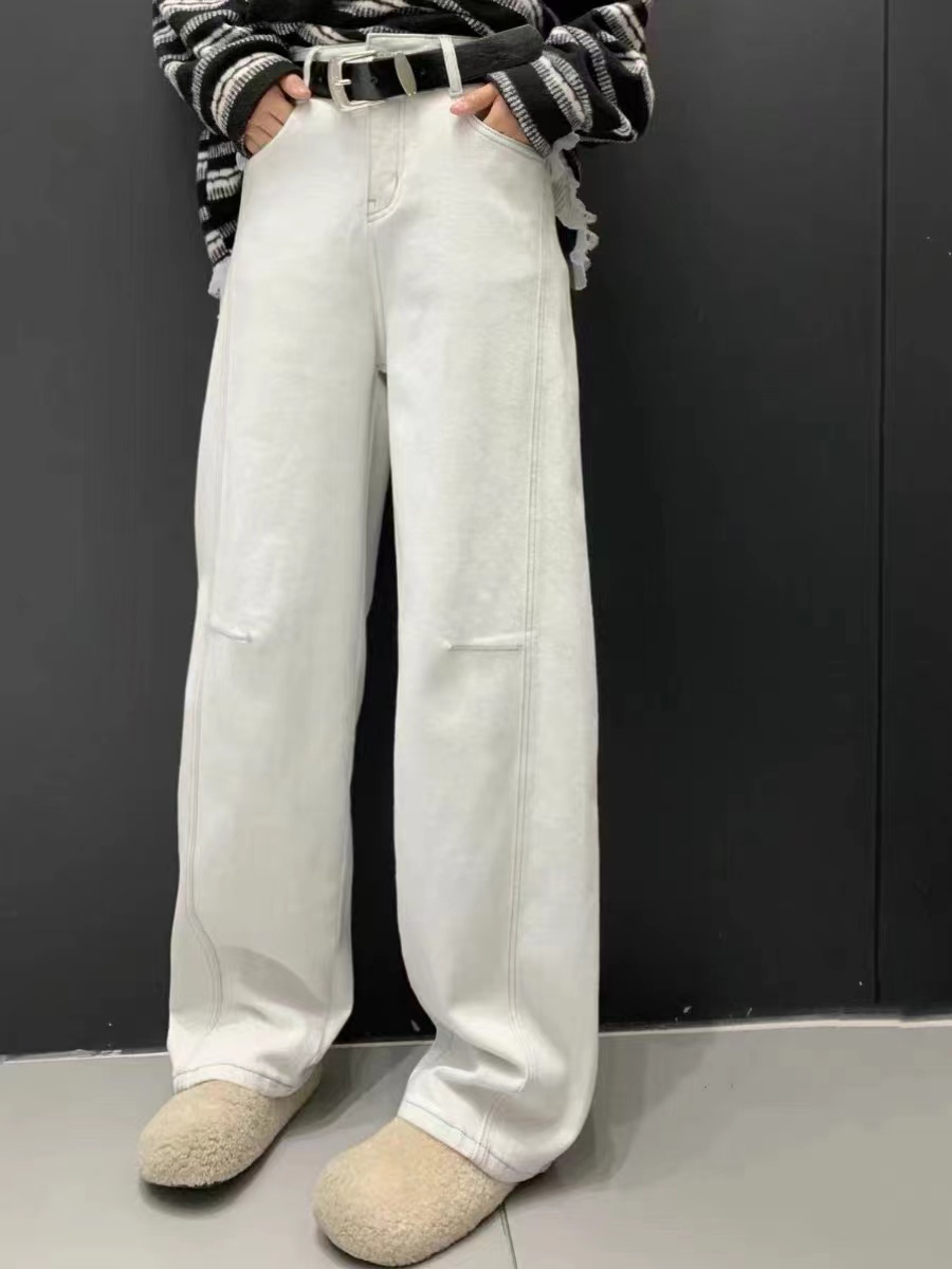 欧货时尚弯刀牛仔裤