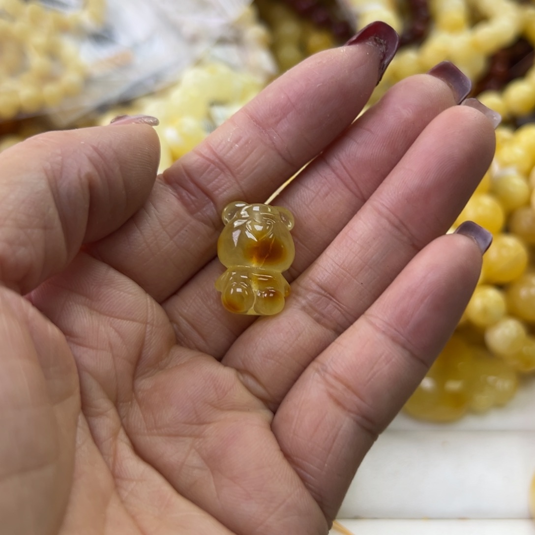 琥珀珠宝奇石未镶嵌