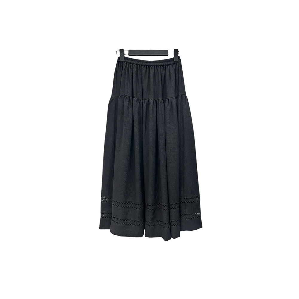 圣迪奥休闲时尚黑色简约潮流百搭高能感半身裙S243Z1110
