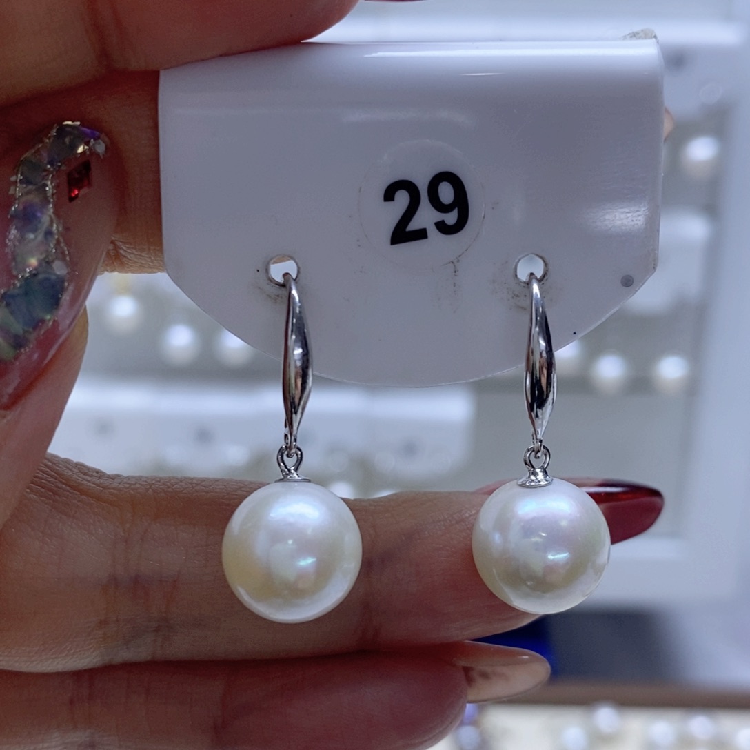淡水珍珠耳饰银S925镶嵌美**?