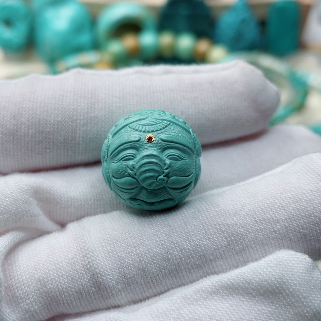 绿松石未镶嵌珠宝奇石