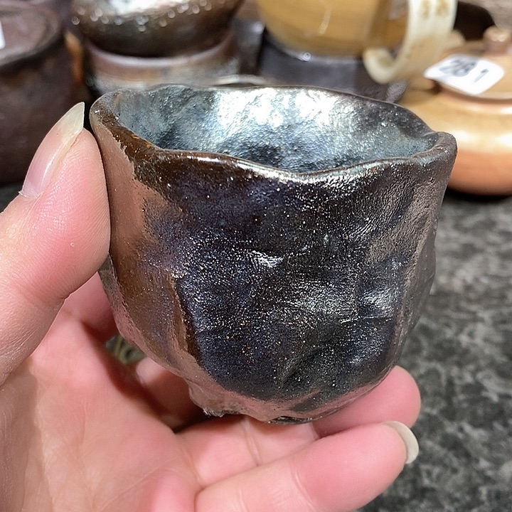 我们的确是一个人