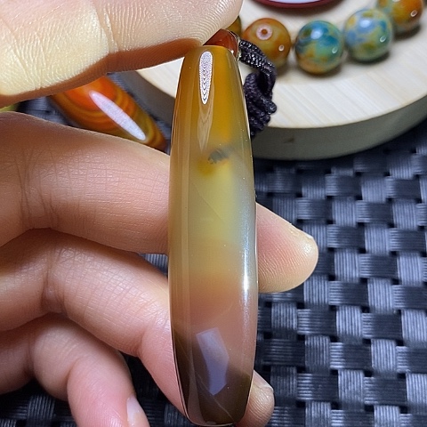 未镶嵌颈饰玛瑙/玉髓乡*