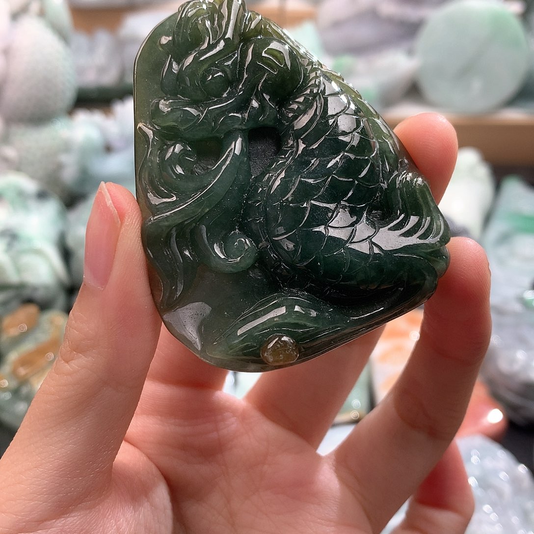 吊坠(不含链)未镶嵌翡翠
