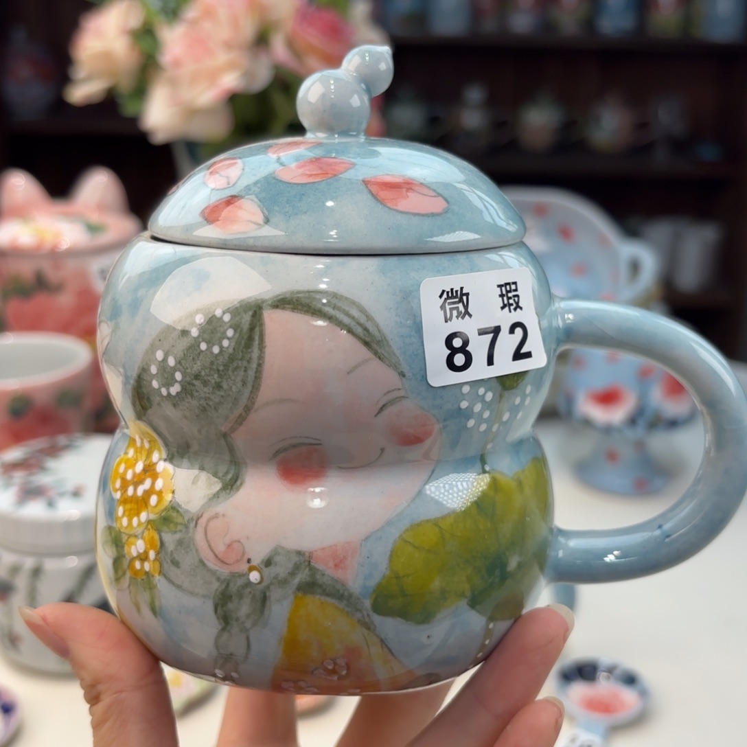 瓷片兔兔好可爱啊我好