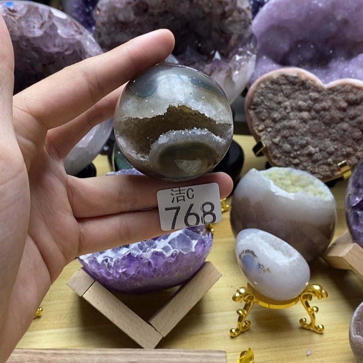 未镶嵌紫晶大型摆件（非配饰）