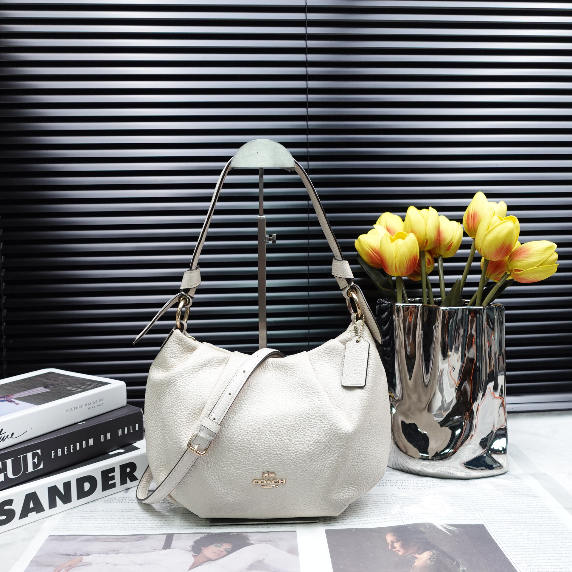 95新 COACH/蔻驰 单肩包/T20305697