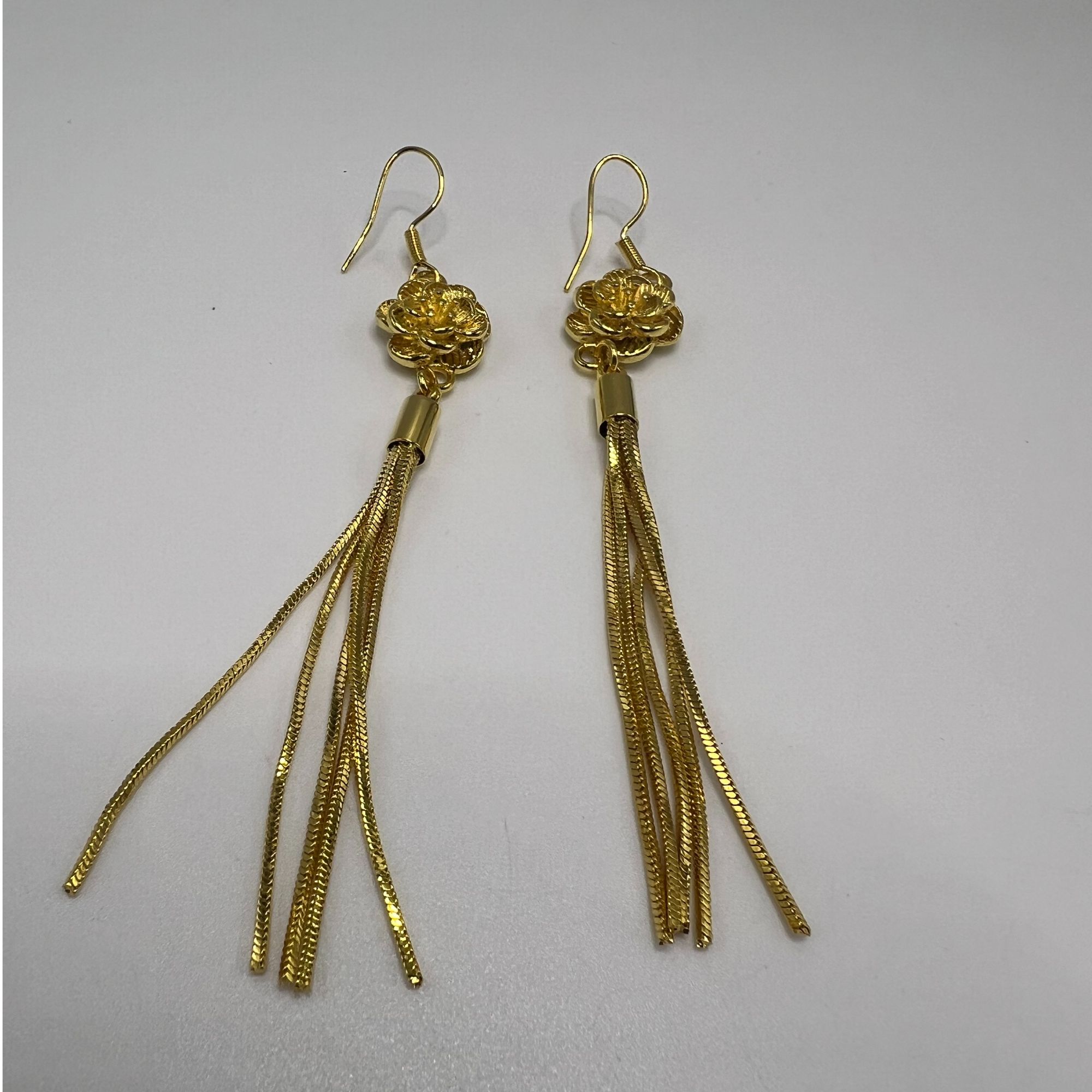 水贝贸易耳钩B134