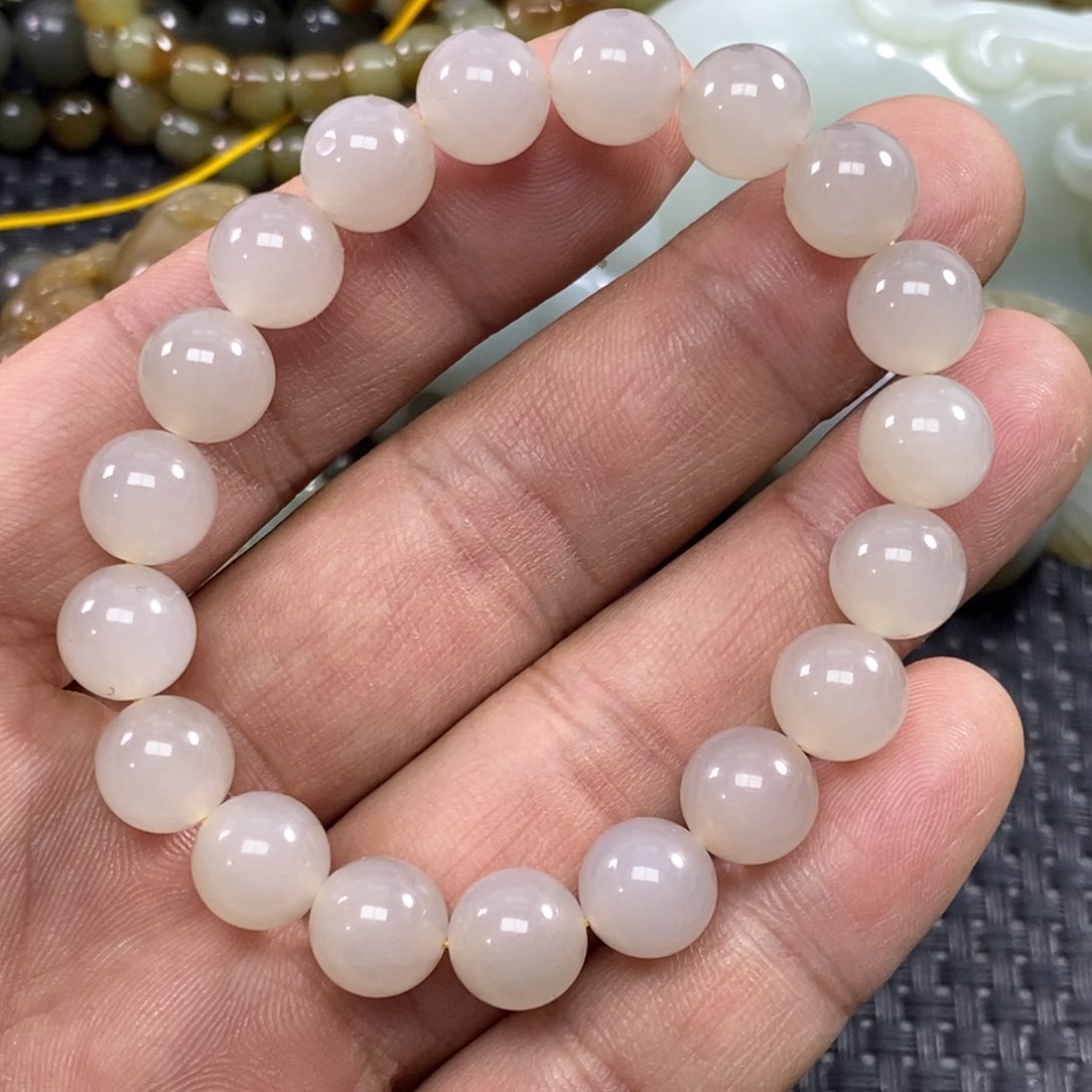 和田玉手链未镶嵌