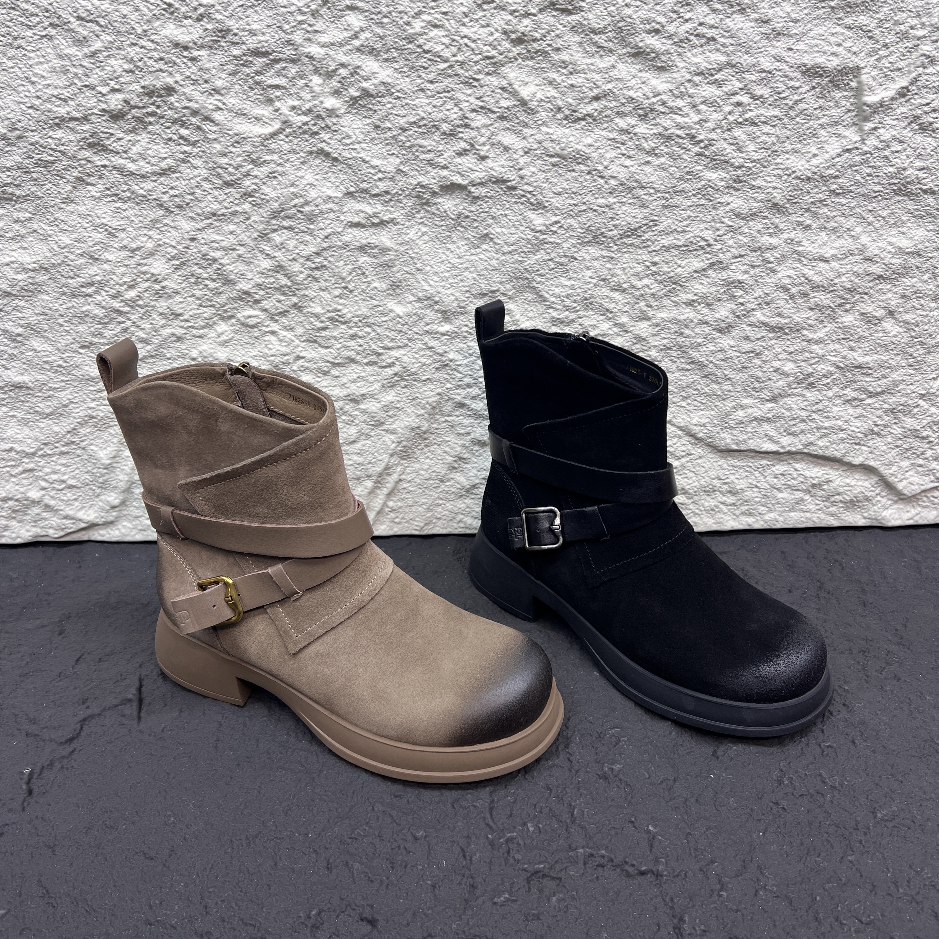 冬季新款韩版百搭女士休闲马丁靴厚底增高瘦瘦靴子 X 71825