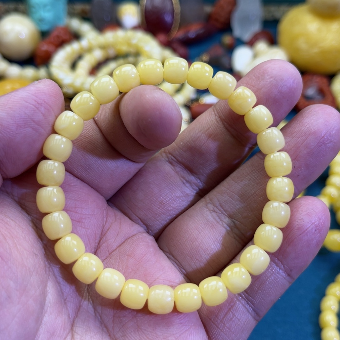 琥珀未镶嵌珠宝奇石66