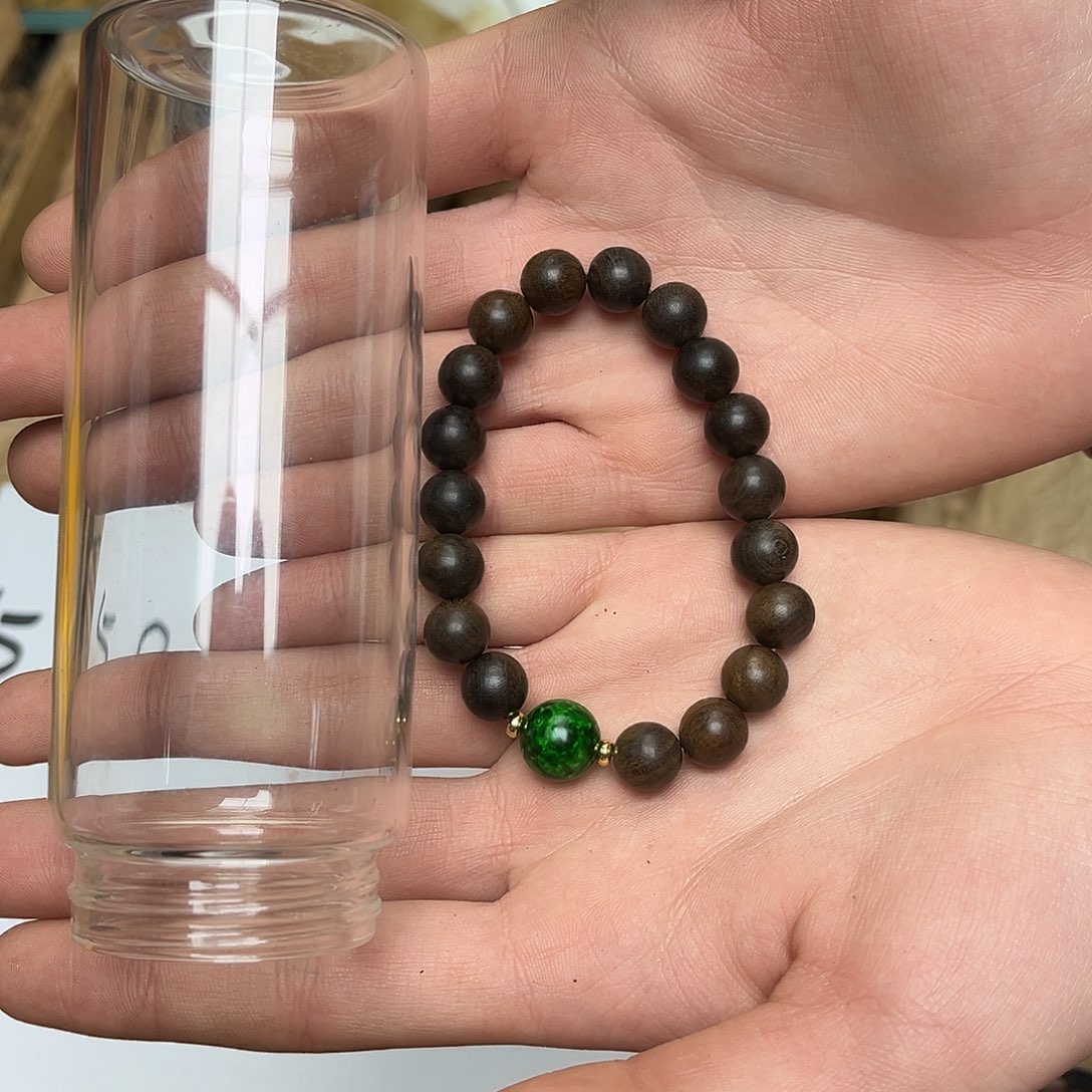 大叶紫檀（黑酸枝木类）