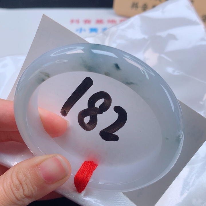 翡翠手镯未镶嵌指***水强推