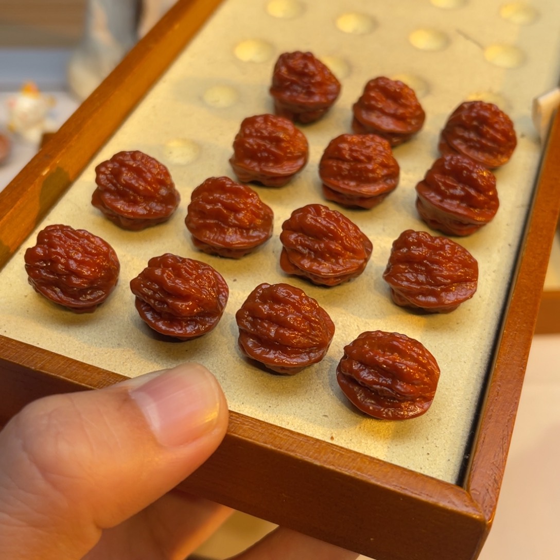 文玩核桃手串蛤蟆头