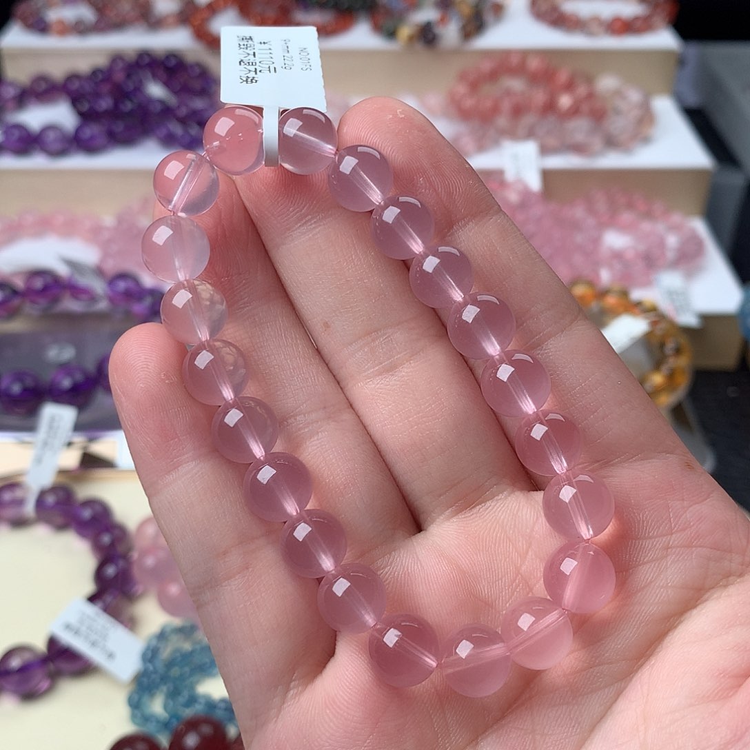 水晶手串未镶嵌乔****子粉水晶