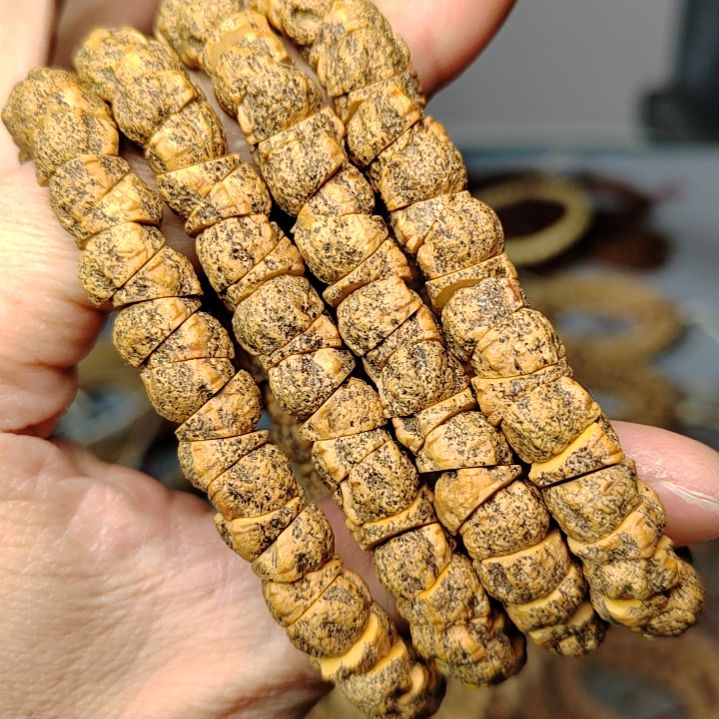 柏香籽/百香籽手串哈***的