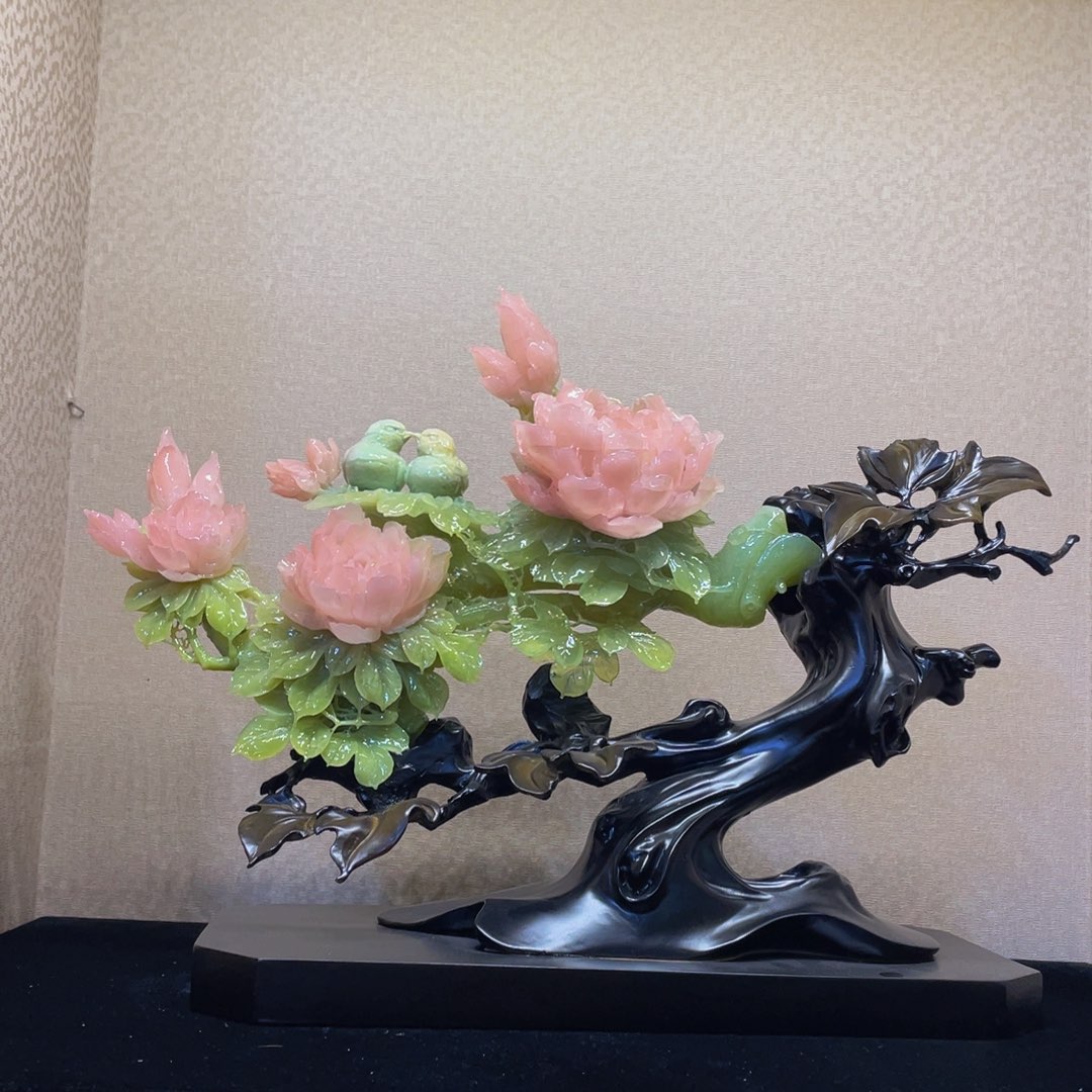蛇纹石玉未镶嵌摆件