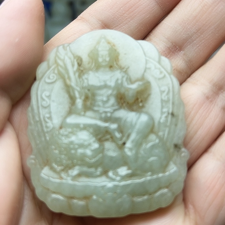 和田玉（青白玉）未镶嵌颈饰