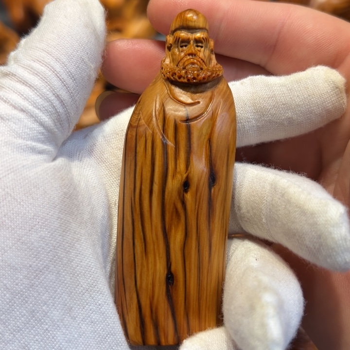 柏木（崖柏）点点关注，感谢分享